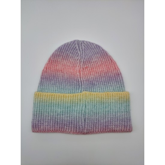 Knitted Cap With Bold Line Gradient Color Knitted Cap With Bold Line Gradient Color