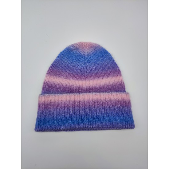 Thin Line Gradient Knitted Hat Thin Line Gradient Knitted Hat