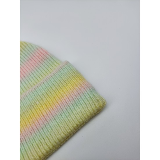 Thin Line Gradient Knitted Hat Thin Line Gradient Knitted Hat