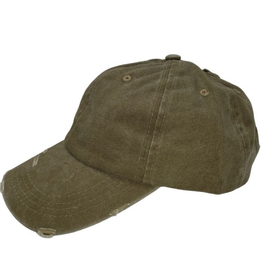 Khaki solid color baseball cap Khaki solid color baseball cap