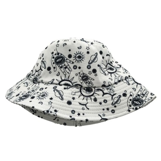 Graffiti painting Fisherman's hat Graffiti painting Fisherman's hat